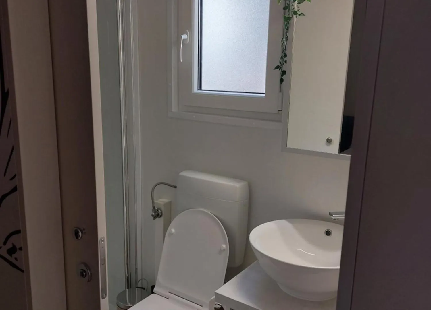 Apartment Hidden Gem Of Croatian Dalmatia, Mobile Home Klara Drage
